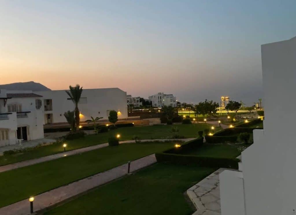 أسعار منتجع الجلالة ازور العين السخنه